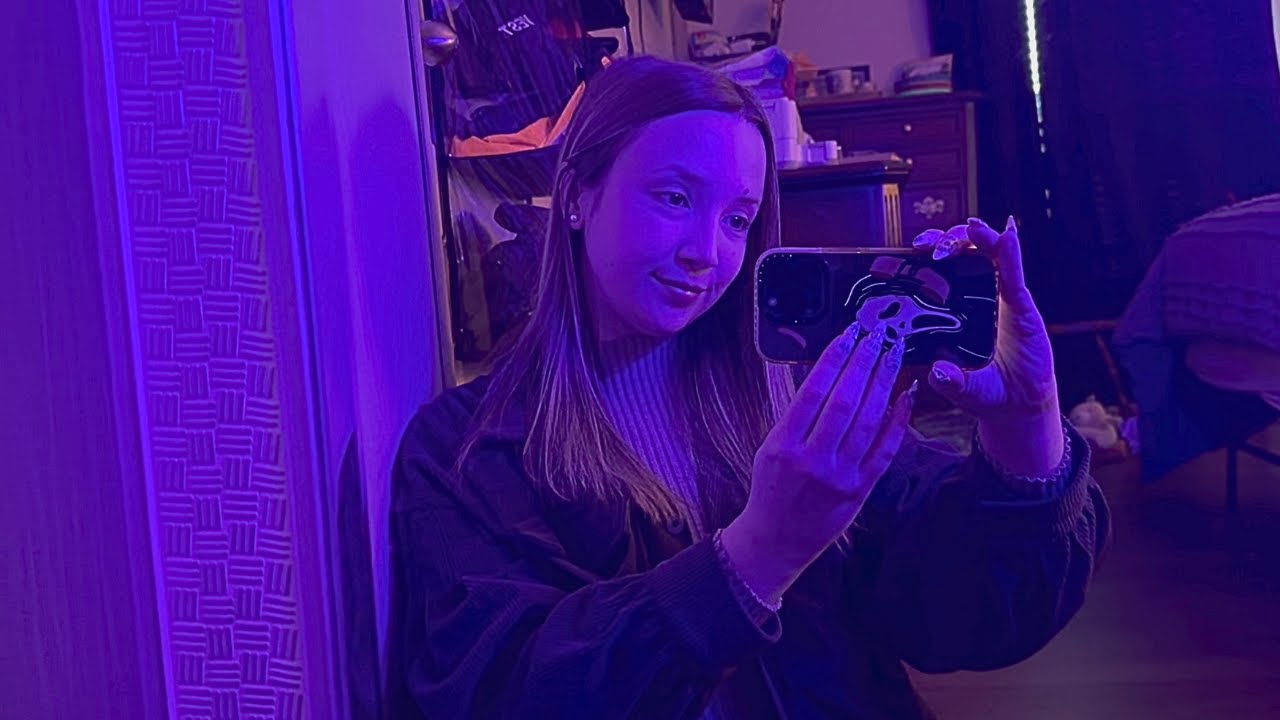 Mirror ASMR ✨delicate hand movements, phone taps & scratches✨