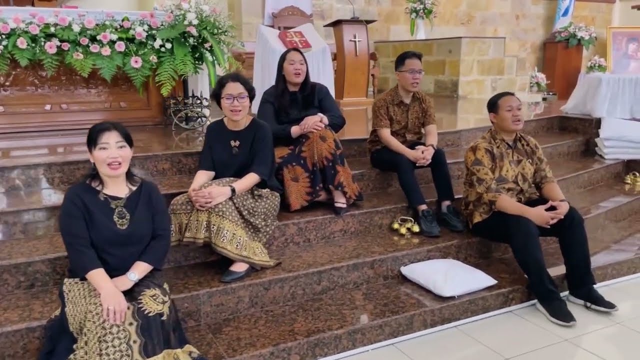 Gaudete Christus Est Natus (Official Video) - Gaudete Choir