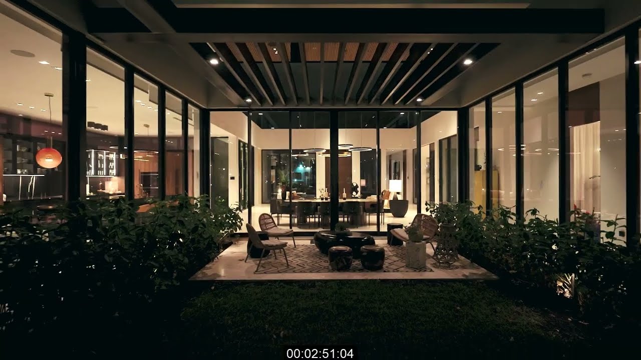 701 NE 77th Street in Miami, FL
