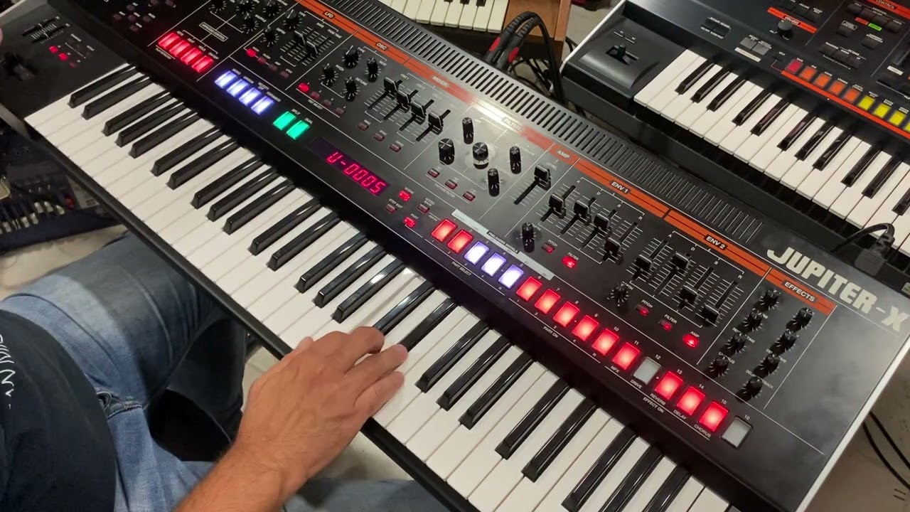 Roland Jupiter X Sounds - Jean Michel Jarre - Equinoxe 7
