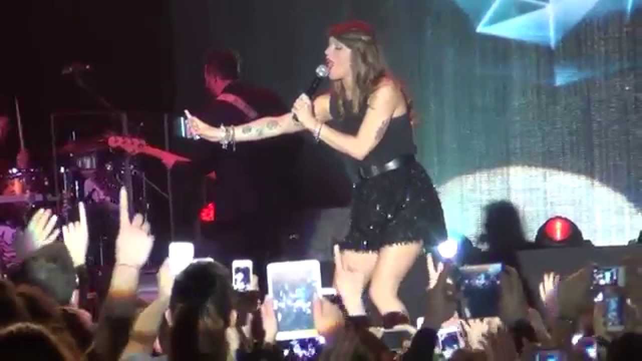 Alessandra Amoroso - Immobile (Live @ Palapartenope - Napoli) FULL HD - 19/04/2014