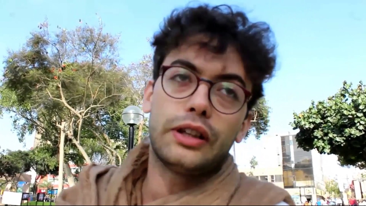 Fernando Luque - Alex de Devuelta al barrio.