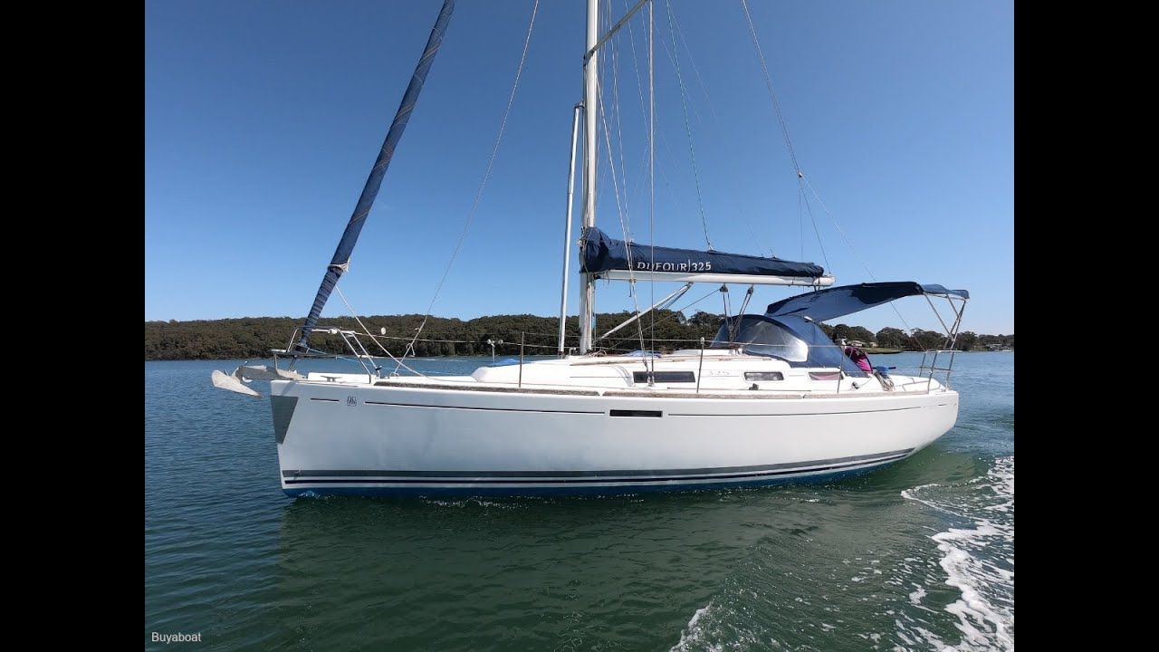 Dufour 325 cruising yacht - Walkthrough