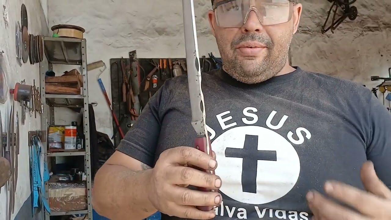 Conhecam essa facas artesanais e seus preços 