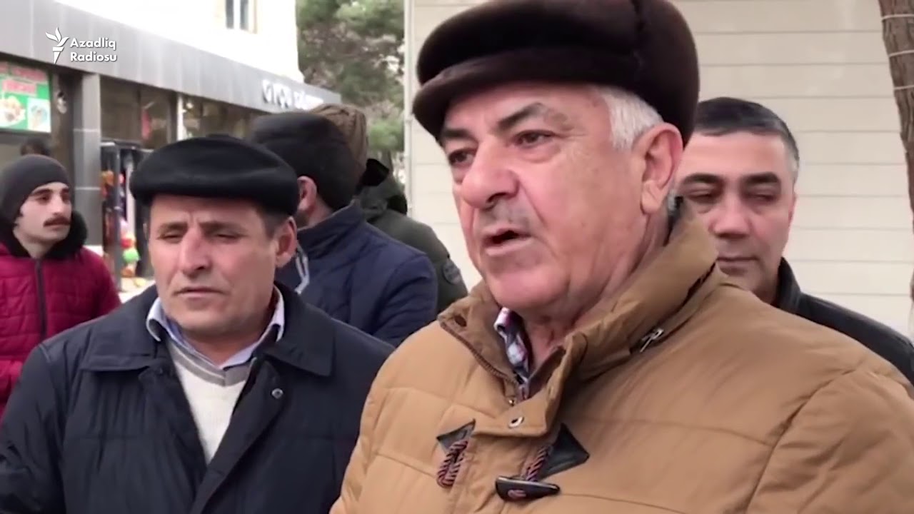 D&uuml;kanları Bakıdan gətirilən &ccedil;&ouml;rəyi g&ouml;t&uuml;rm&uuml;r Sumqayıtda
