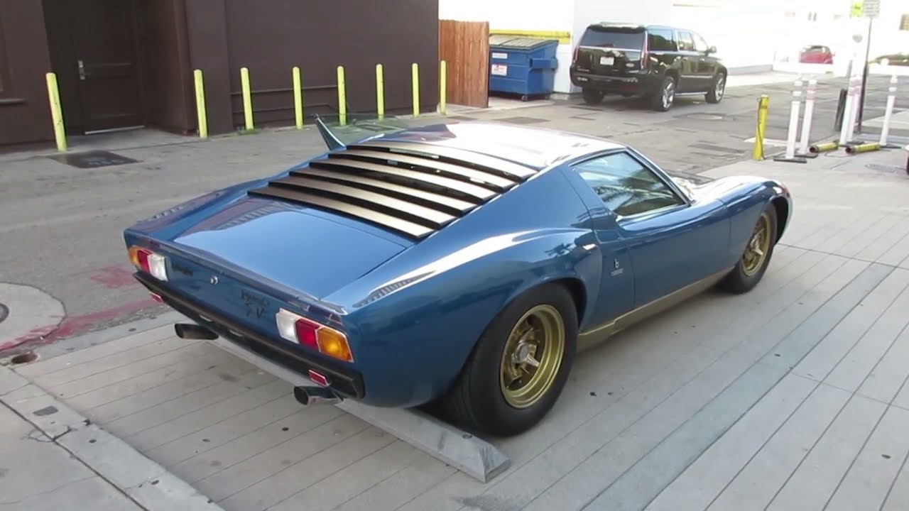 Adam Carolla's Lamborghini Miura SV (w/ startup)