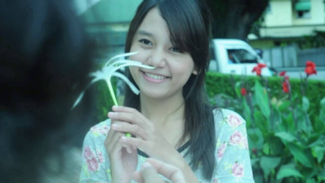 TANIMAJU - Rencananya (Official Music Video)