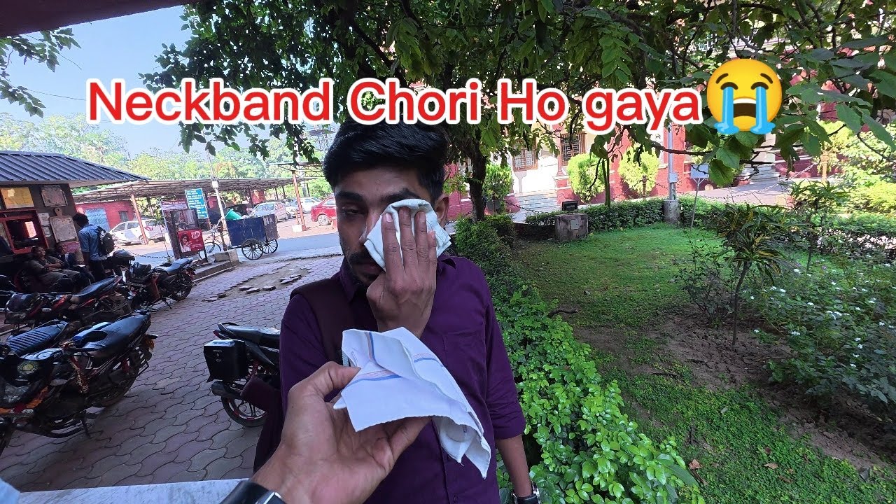 “Mere Dost Ka Neckband Chori Ho Gaya! Campus Mein Chor Kaun Hai? Full Investigation & Real Story”