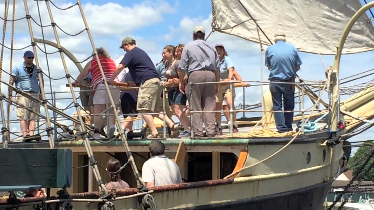 Chanties at the Mystic Sea Music Festival, 2015