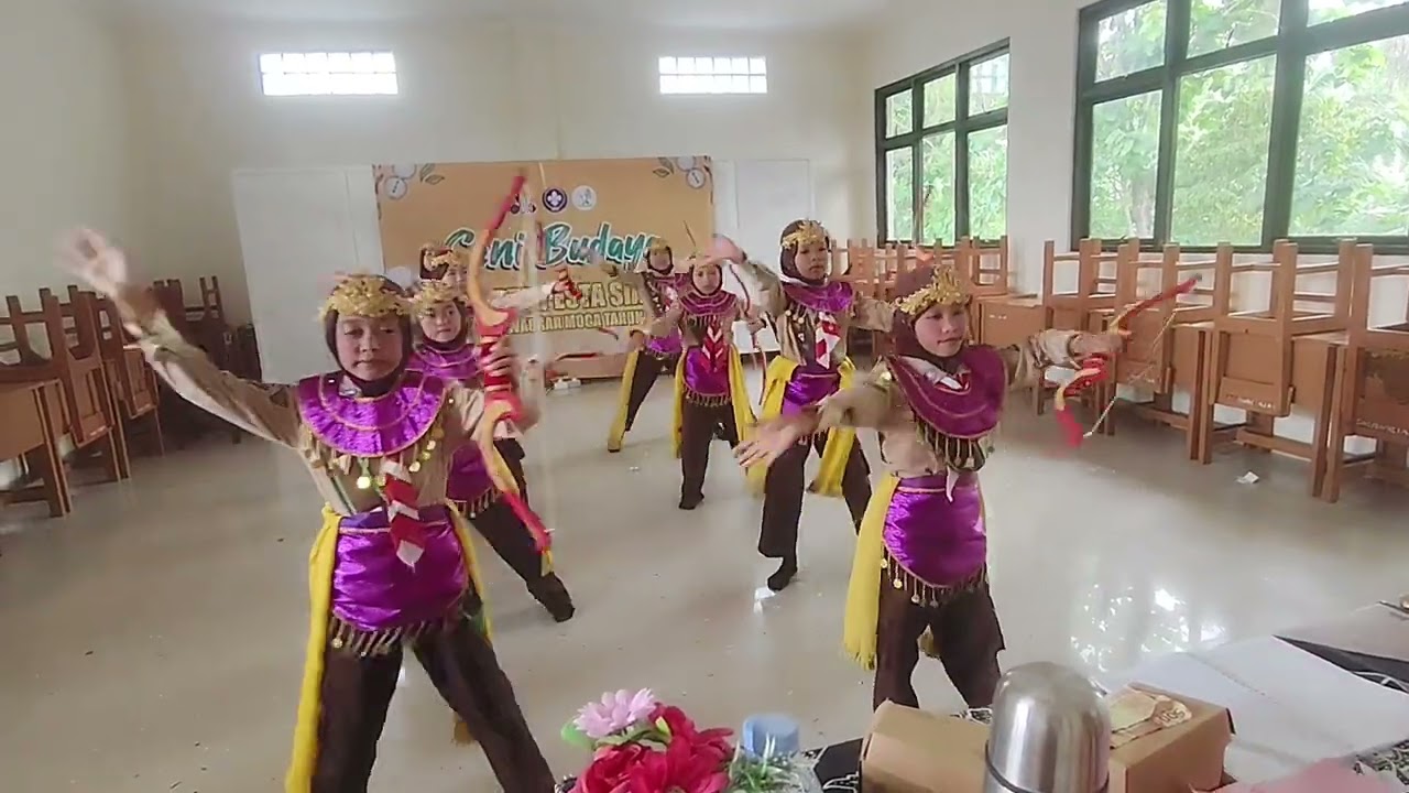 Tari Andhara ditampilkan regu putri dalam pest siaga 2026 kwarran moga