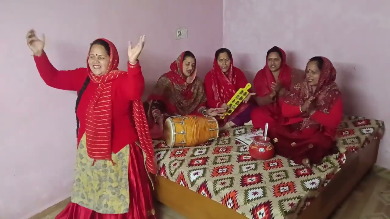नी मैं दूध काहे नाल रीढ़काँ ❤️🛐#viralvideo #trending #bhajan #radheradhe #krishna #yt #song 
