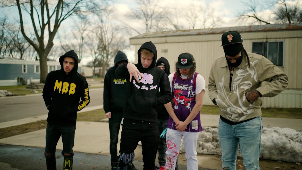 Ceo Stew ft Angels Graffiti - Trappin Across State (Official Music Video)