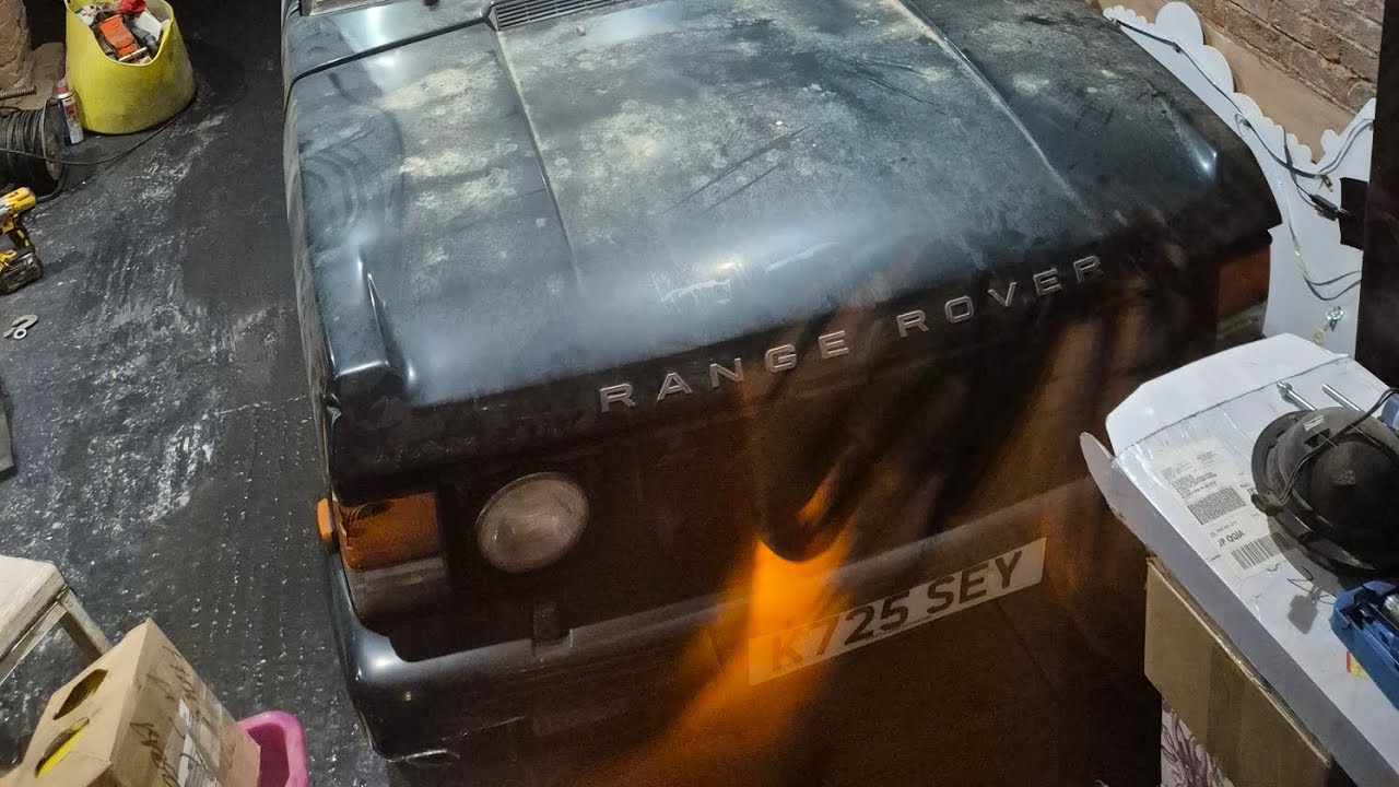 E10 Brooklands Range Rover Classic.