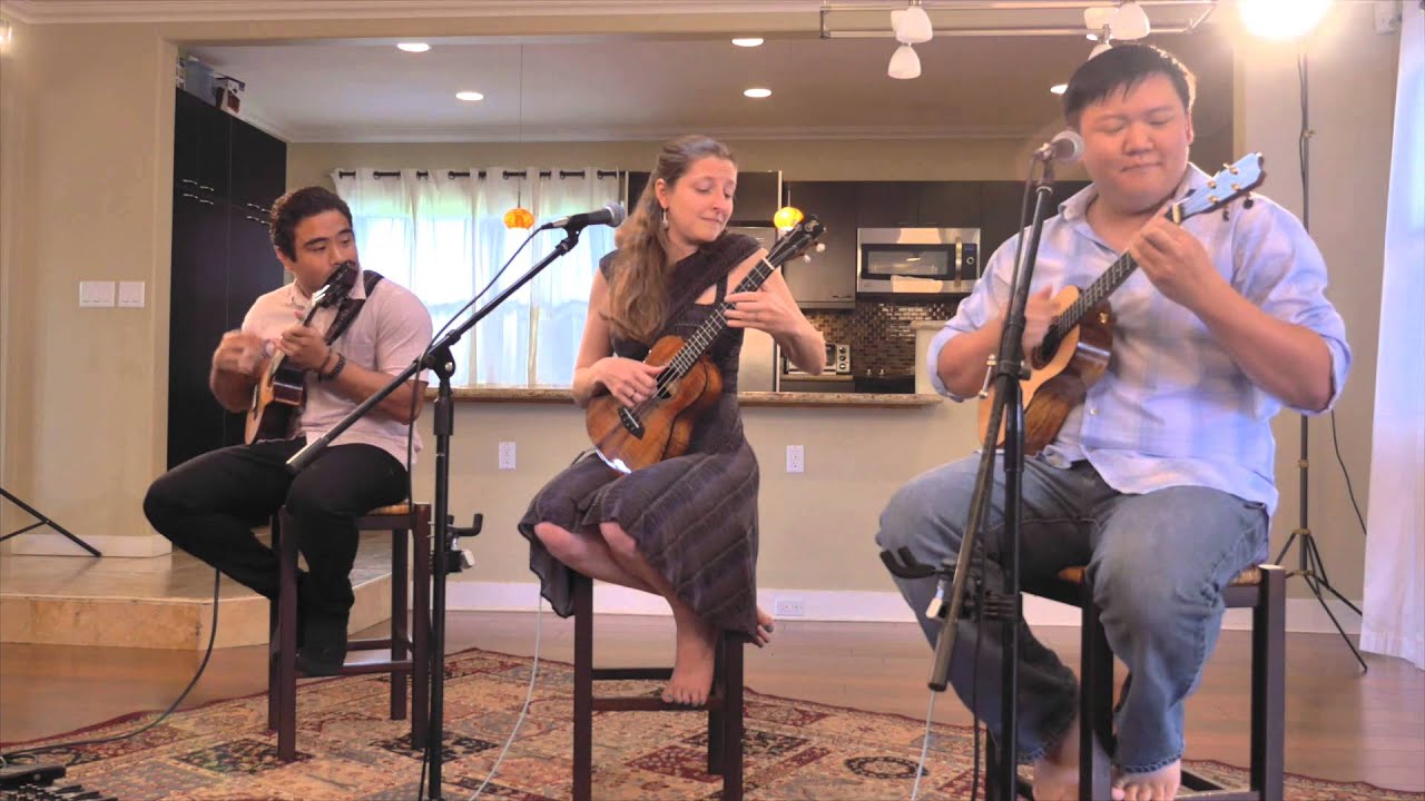 Craig Chee and Sarah Maisel ft. Kalei Gamiao - Lips (HiSessions.com Acoustic Live!)