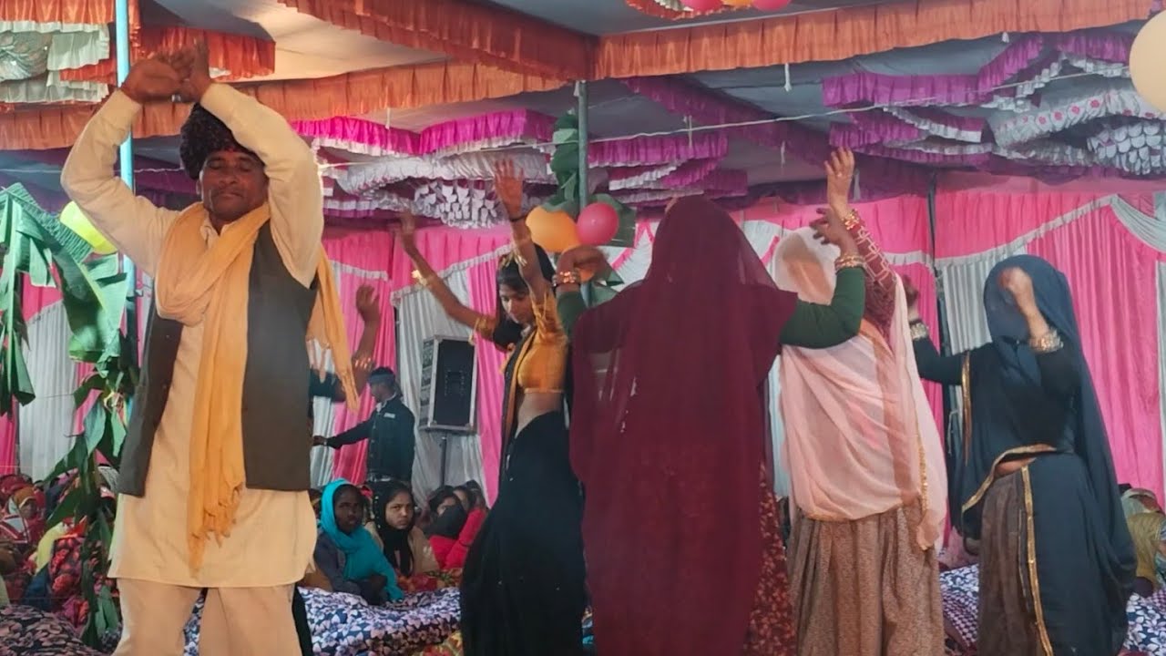 तेजाजी महाराज के मेले में किया औरतो ने जोरदार डांस।। सिंगर भोजराज गुजर कल्याणपुरा।। शानदार प्रस्तुति
