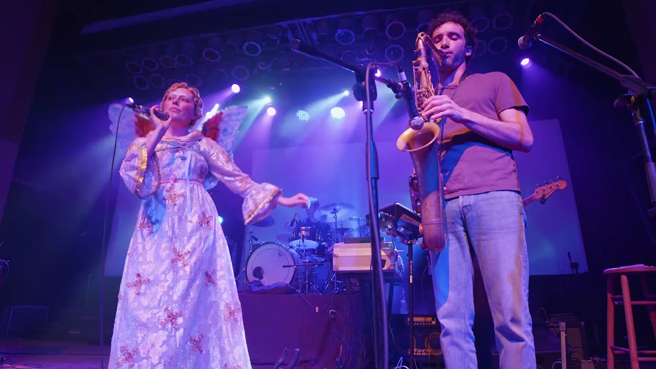 Mr Twin Sister - Alien FM - Live at Cine El Rey, McAllen, Texas