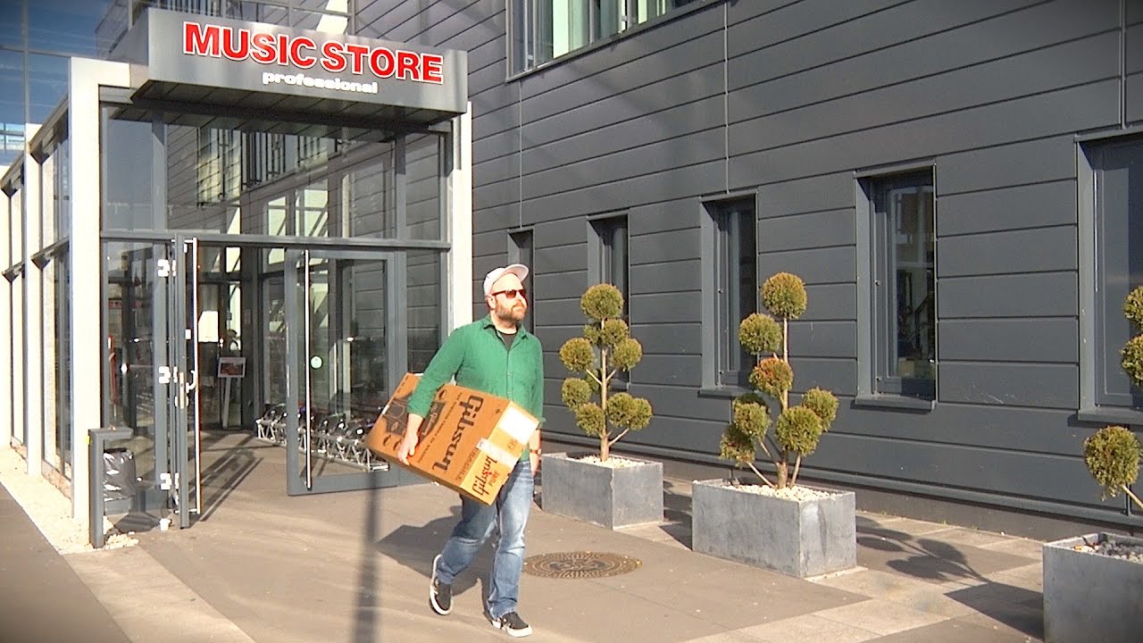 Einkaufserlebnis MUSIC STORE in K&ouml;ln - Heinz kauft eine Gibson!