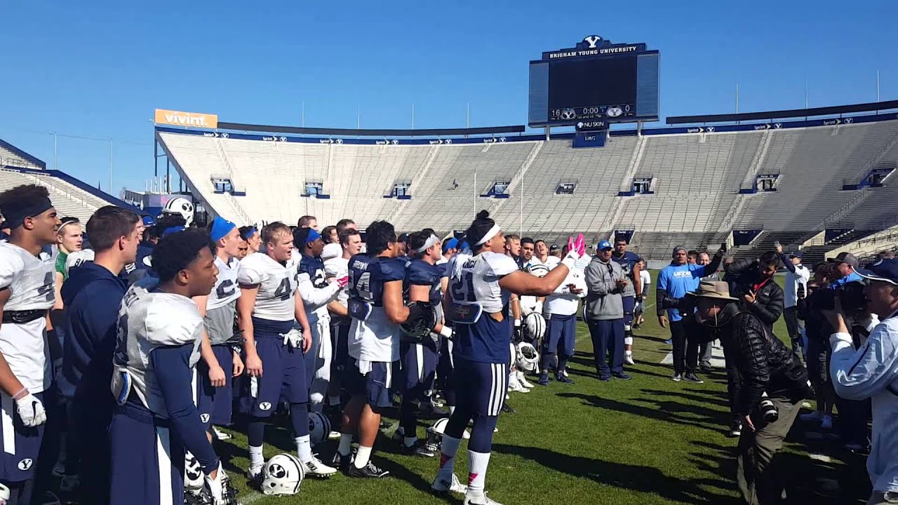 BYU Football sings fight song with alumni