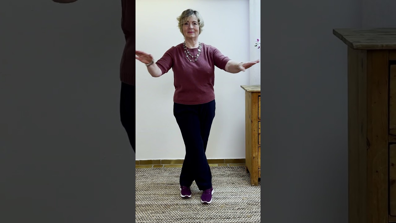 👉 Dieser einfache Trick senkt dein Sturzrisiko sofort (ab 60!) #sturzpr&auml;vention #seniorenfitness