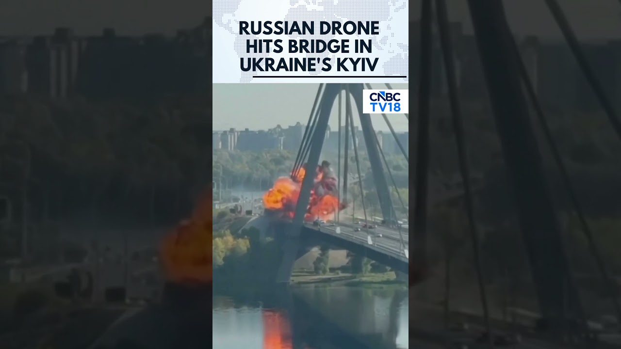 WATCH | Russia Strikes Kyiv&rsquo;s North Bridge: Moment Drone Hits Key Crossing | N18G
