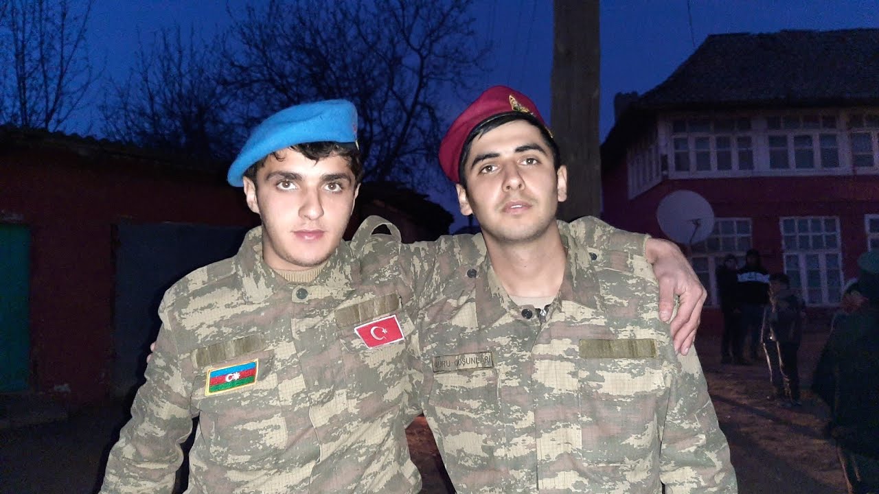 Masallı rayon Böyük Xocavar kəndinin igid əsgərləri Yunis və Aydın Böyük coşqu ilə qarşılandı