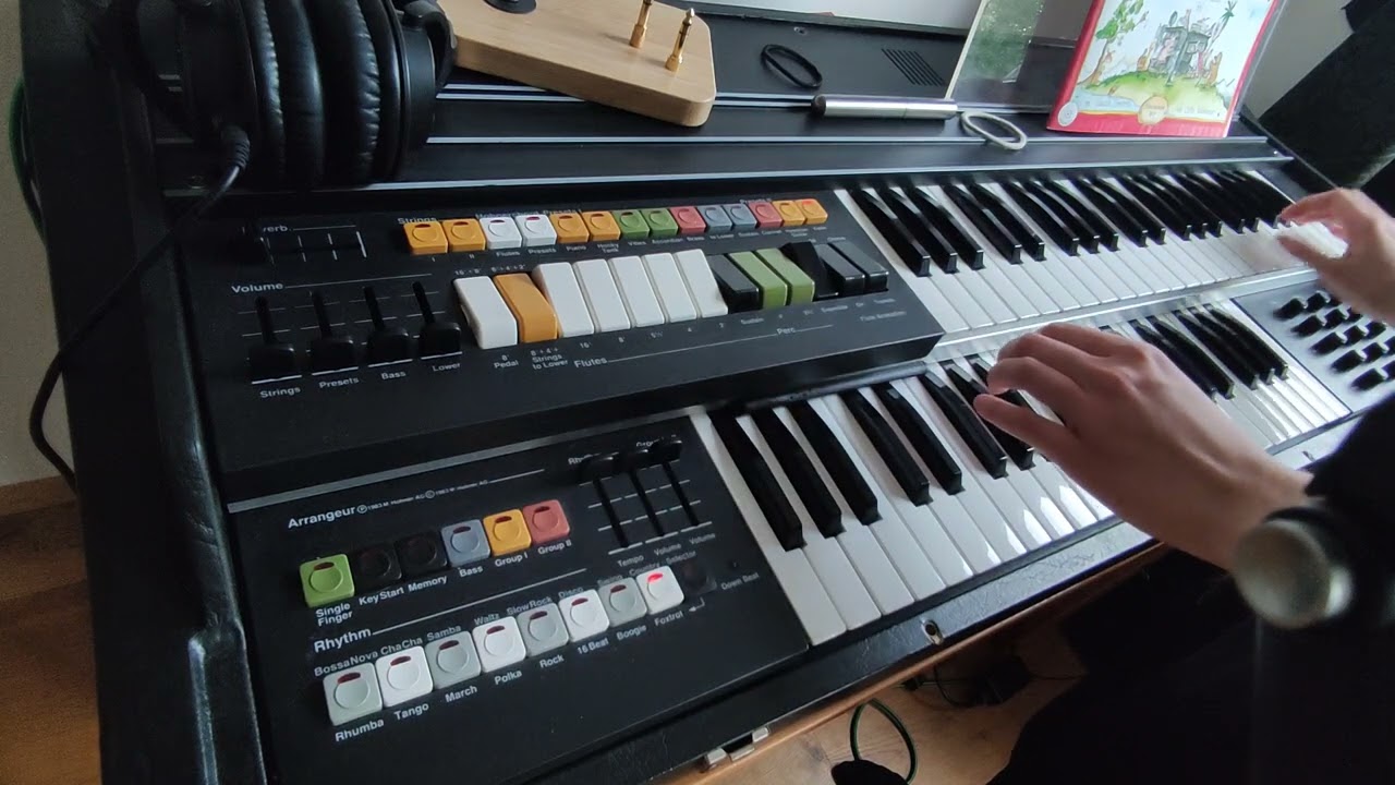 June 23, 2024 braking ice with Hohner GP93 M, a synth organ from the 80s