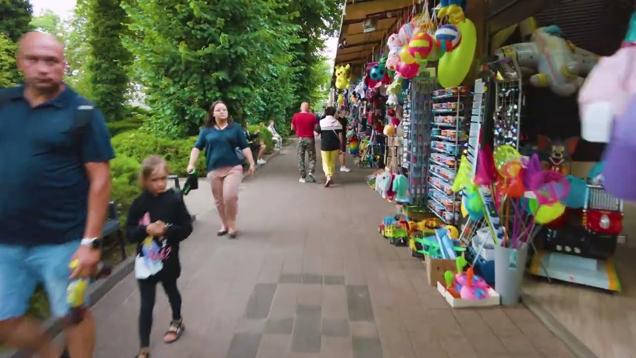 Wakacyjnie w miasteczku Darłowo! Zobacz co się dzieje! [4k]