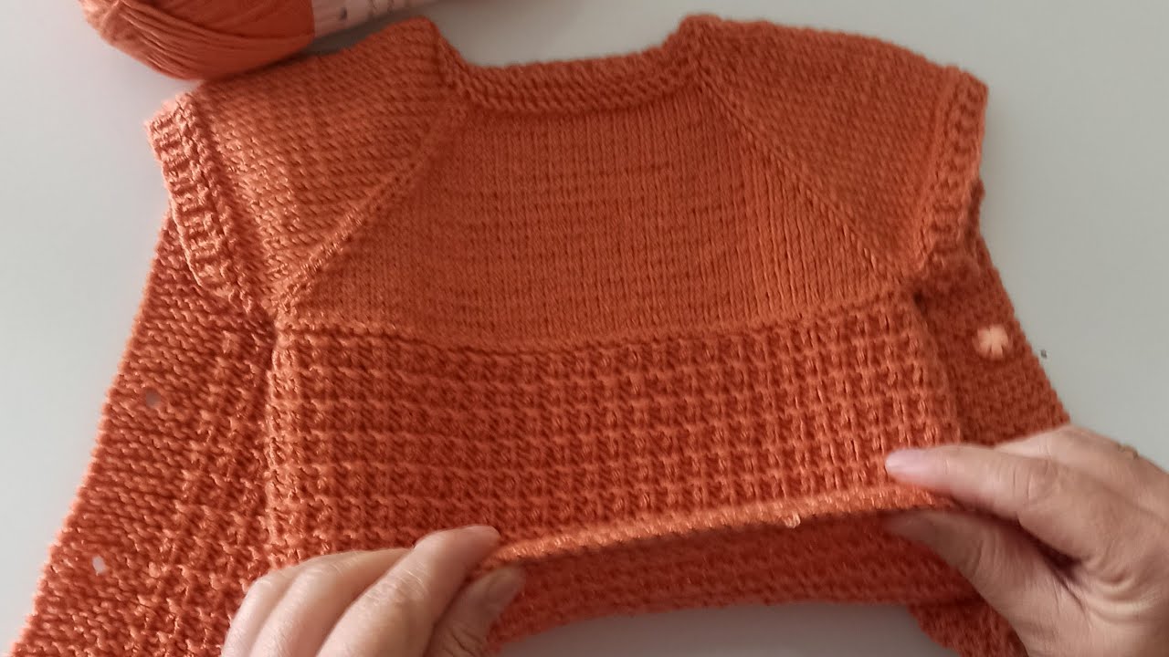 1 yumaktan 1 yaş bebek yeleği yapımı 🌸 yakadan başlamalı yelek modeli #knitting #tejido #babyvest