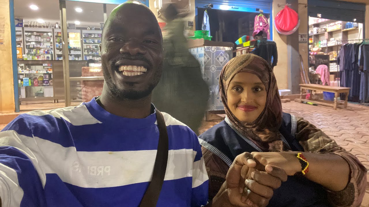 Somali Woman Let’s Me Hangout With Her 🇸🇴