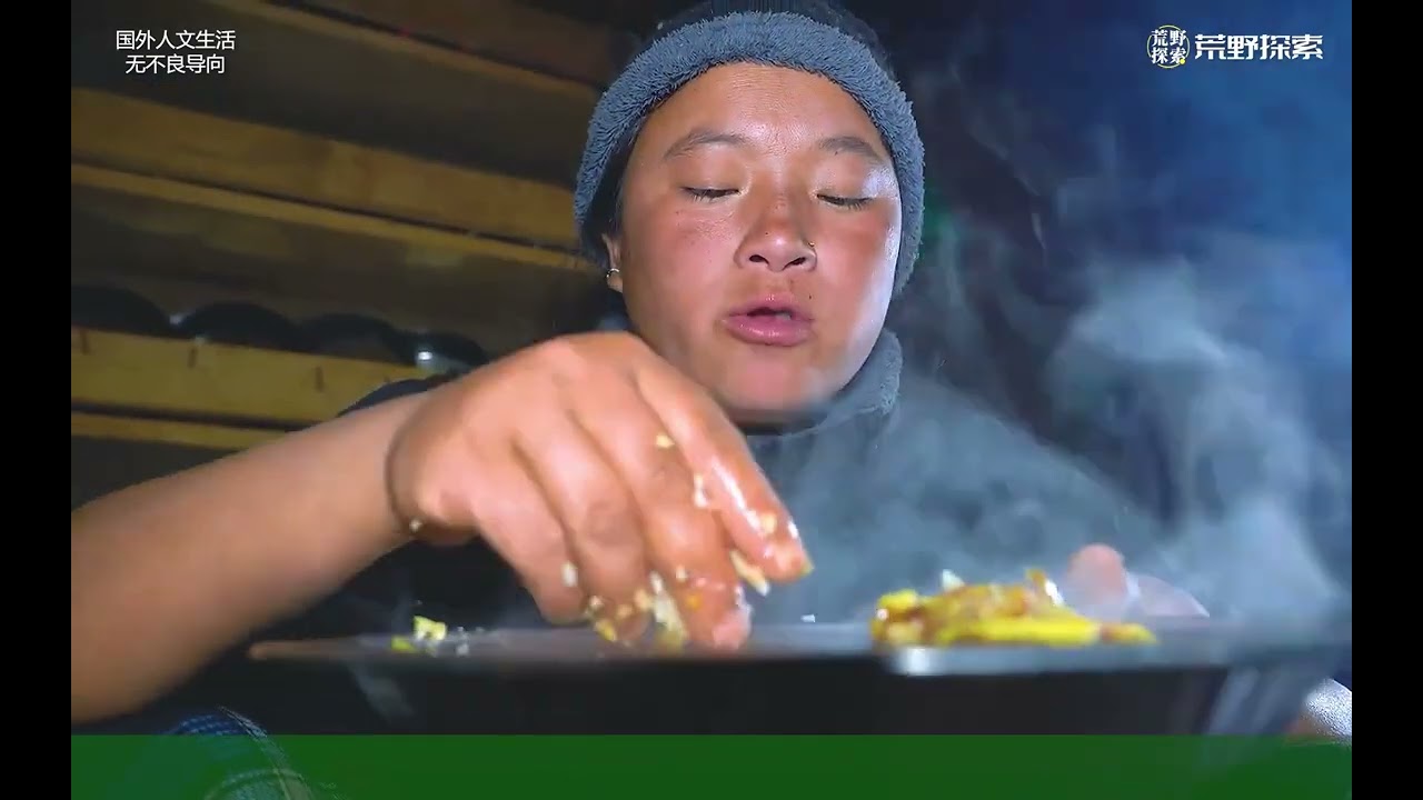 吉娜昨天做了个梦，梦到了她回到坐月子的时候，又开始大口吃肉肉！ #尼泊尔乡村生活  #尼泊尔吉娜翠花  #农村生活