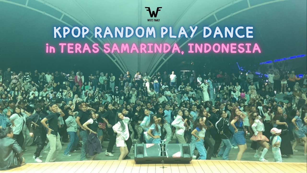 KPOP RANDOM PLAY DANCE @ KPOP HYPE THE STAGE IN TERAS  SAMARINDA, EAST BORNEO, INDONESIA
