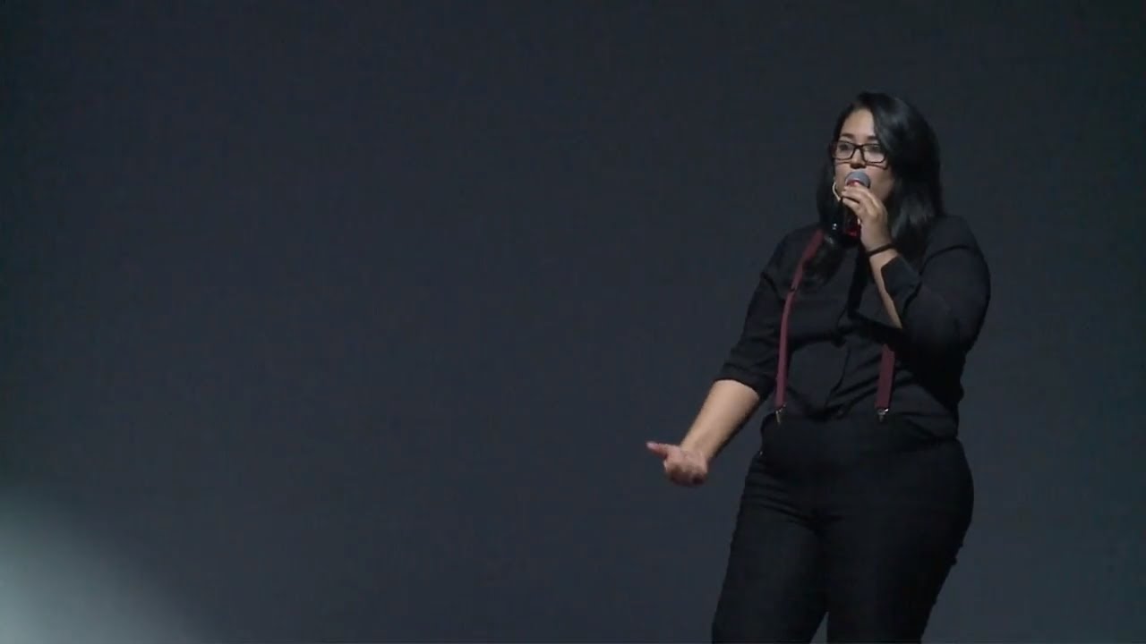 Del otro lado de la etiqueta | Meredith Garza | TEDxGarzaGarcia
