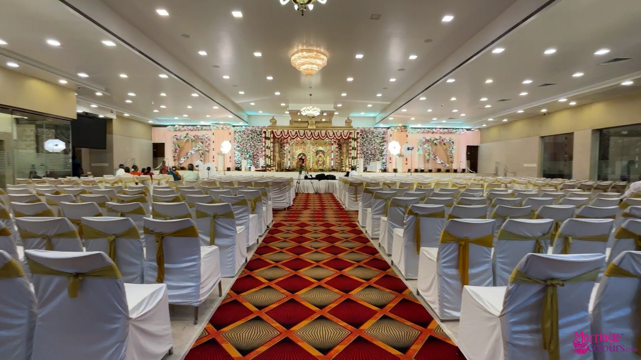 Grand Wedding Decor | Traditional Floral Mandap & Stage | Sree Varaaham Hall | Koyambedu | Chennai