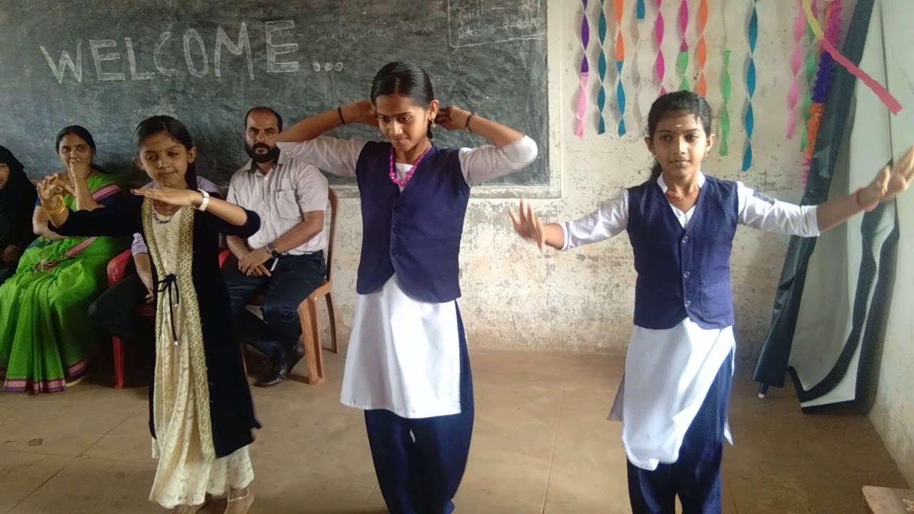 Jogada Siri belakinalli dance by students of NHSS  peradala ,kasaragod