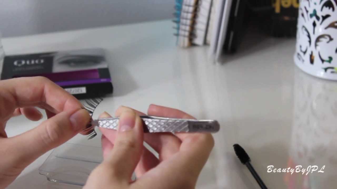 Frugal Friday: Clean your dirty eyelashes - get more than one use!