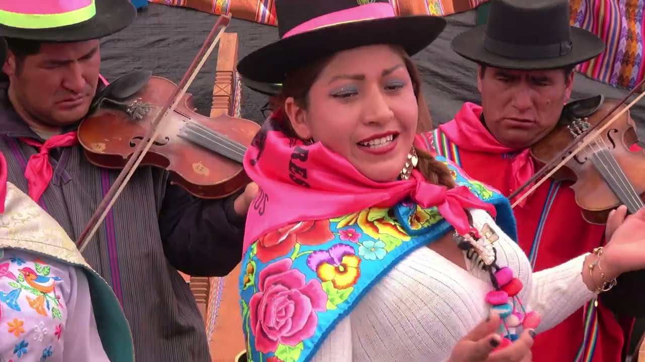 🌹 CRISTALINA DE HUANQUISPA, HERMOSAS TORILERAS EN LA FIESTA COSTUMBRISTA EN CHALCOS - SUCRE