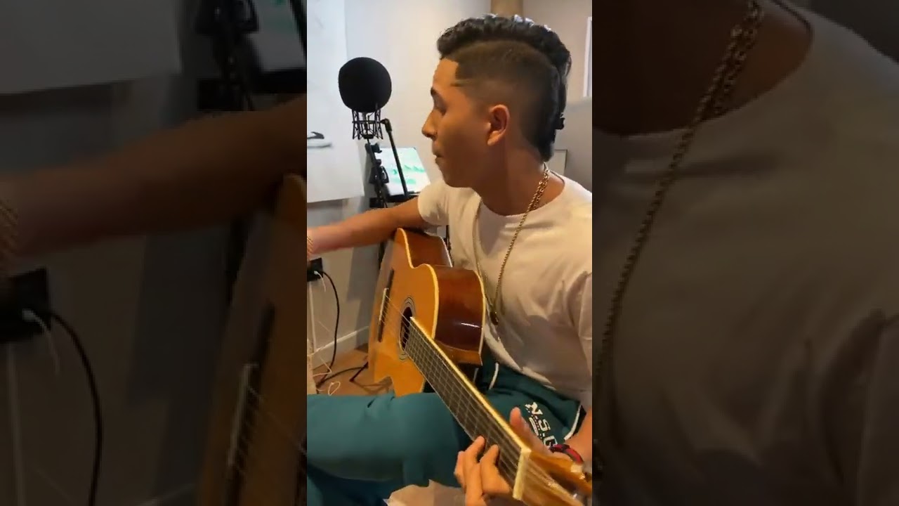 Segunda temporada- Roberto Kammerer & Junior Saavedra - Versi&oacute;n ac&uacute;stica.