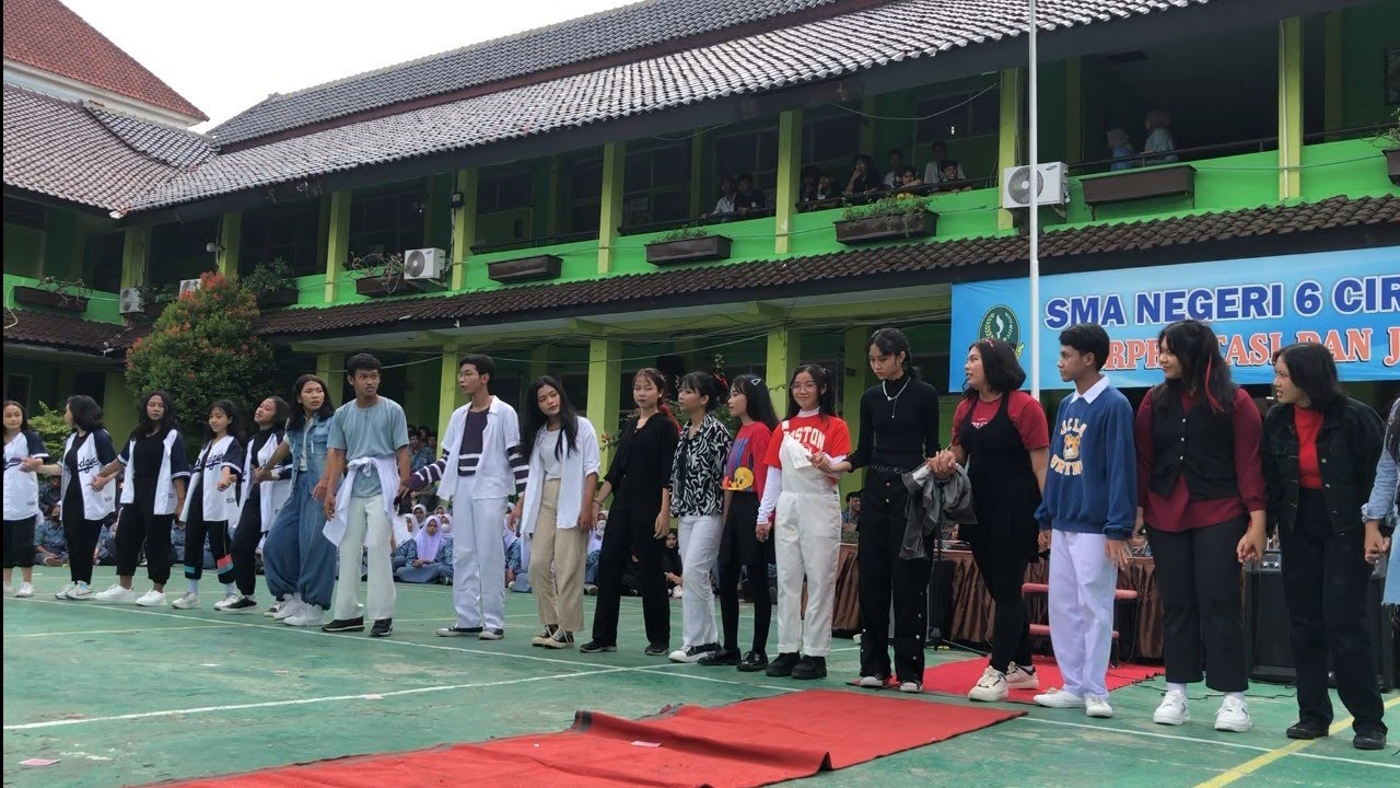 UNIVDAY 2023 [KPop-in school] Nmixx dice ,new jeans hype boy, antifragile le serafim,nct dream candy