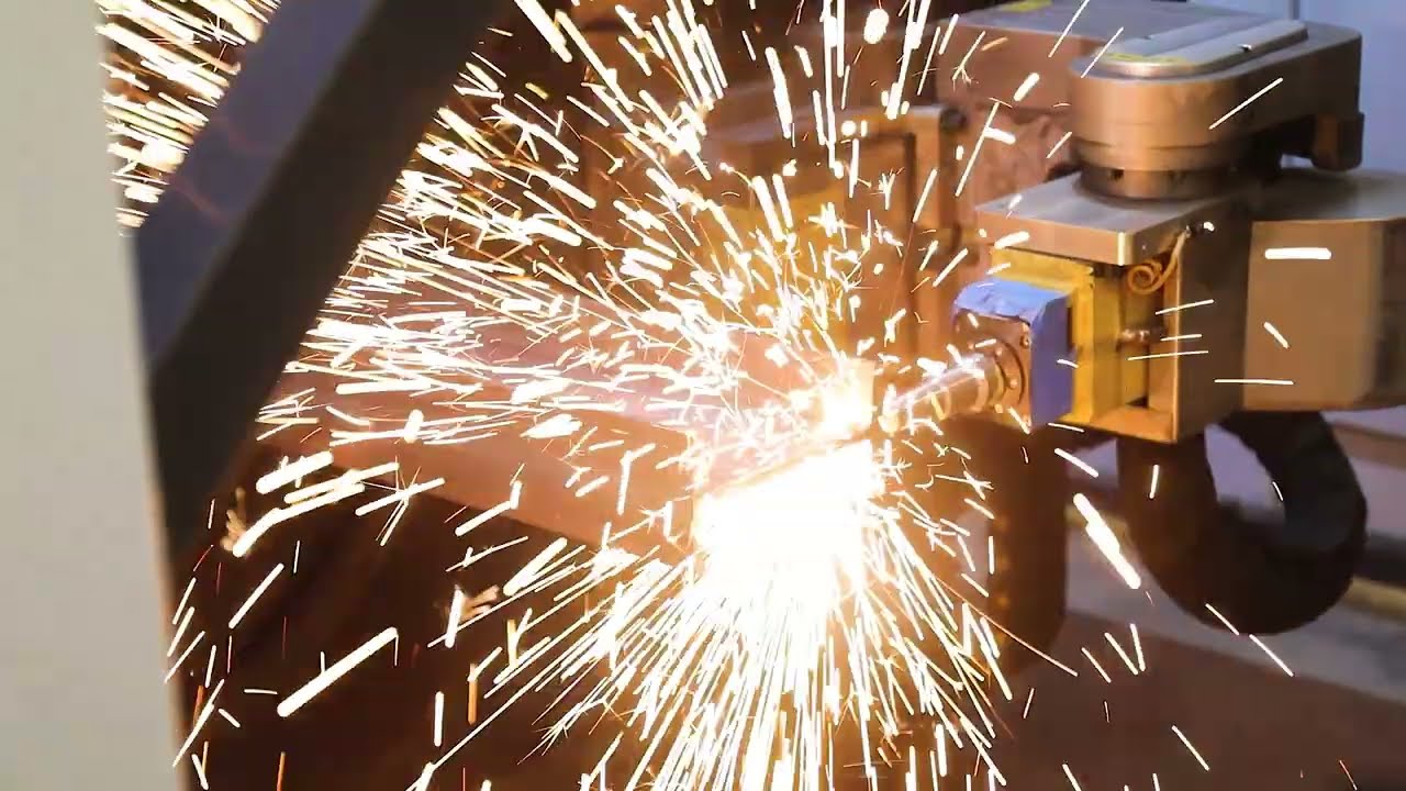 BesCutter Titan Orbit Laser Cutter &ndash; Heavy I-Beam Fiber Laser Cutting Demo