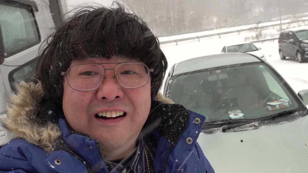 山形自動車道雪の日の古関ＰＡ