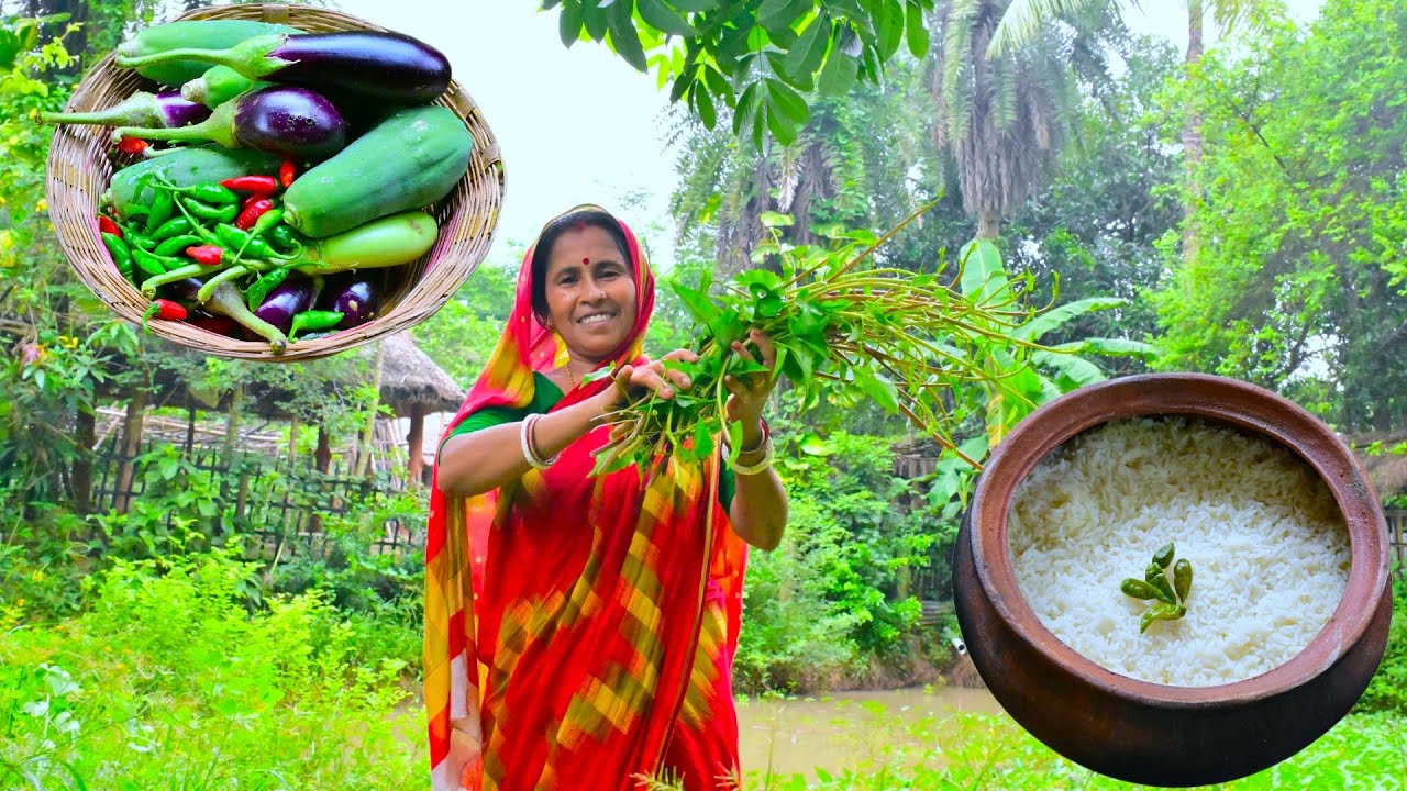 আমাদের বাড়ির প্রায় বেশিরভাগ দিনের খুবই সাধারণ জলখাবার আলু পেপে সেদ্ধ ভাত শাক ভাজা | villfood