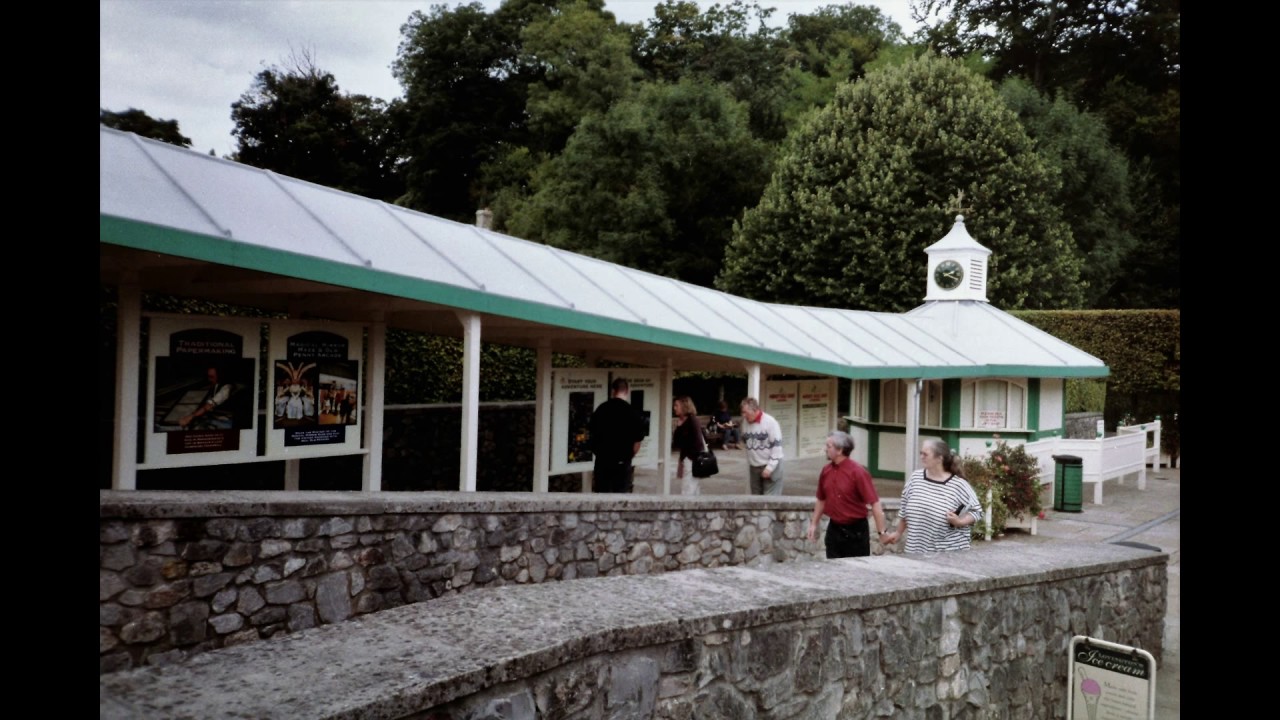 High Royds Hospital 1999. 'Service users and Staff-Outings and holidays.