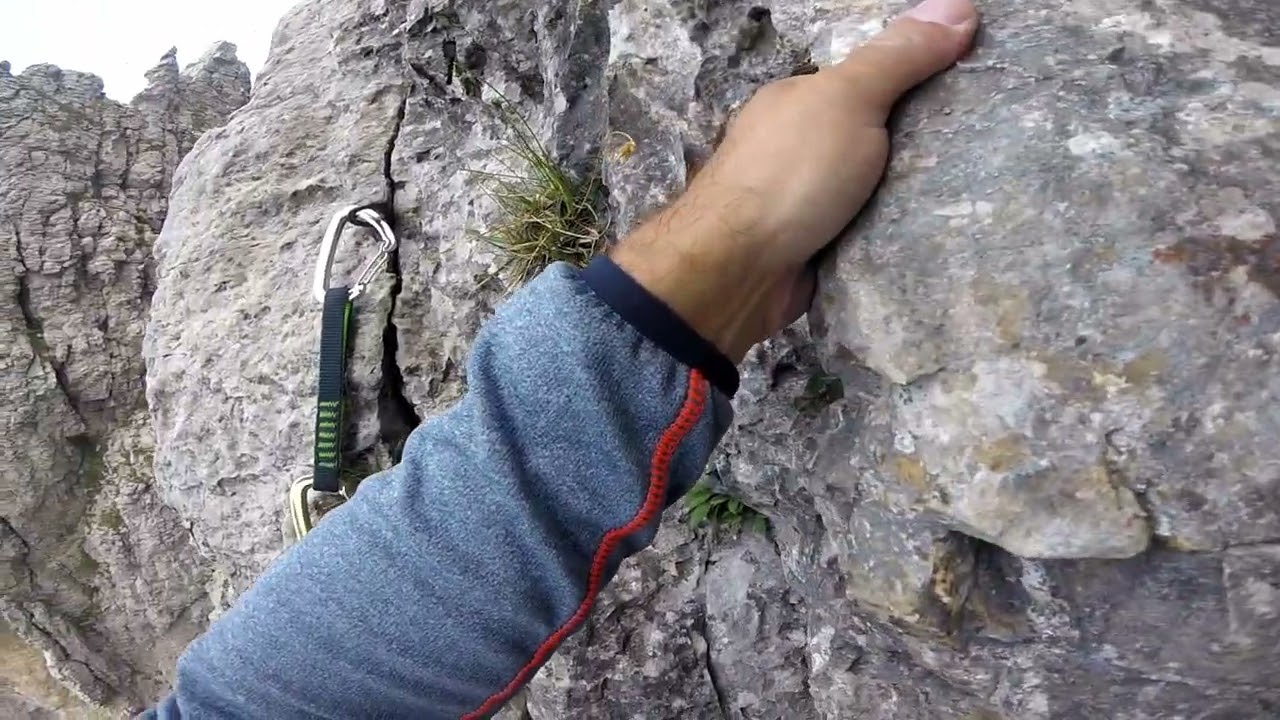 Pilone Centrale Grigna Meridionale - via Zucchi L1 (IV+)