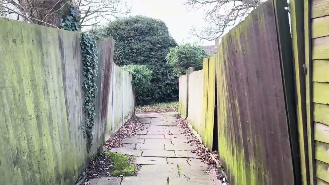Inverness close to Alderminster Road - Coventry 