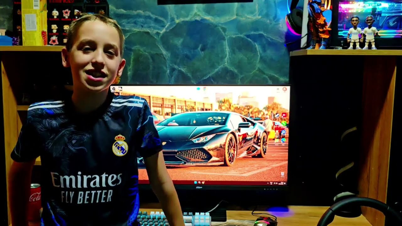 UNBOXING NASEG NOVOG 4k MONITORA!!