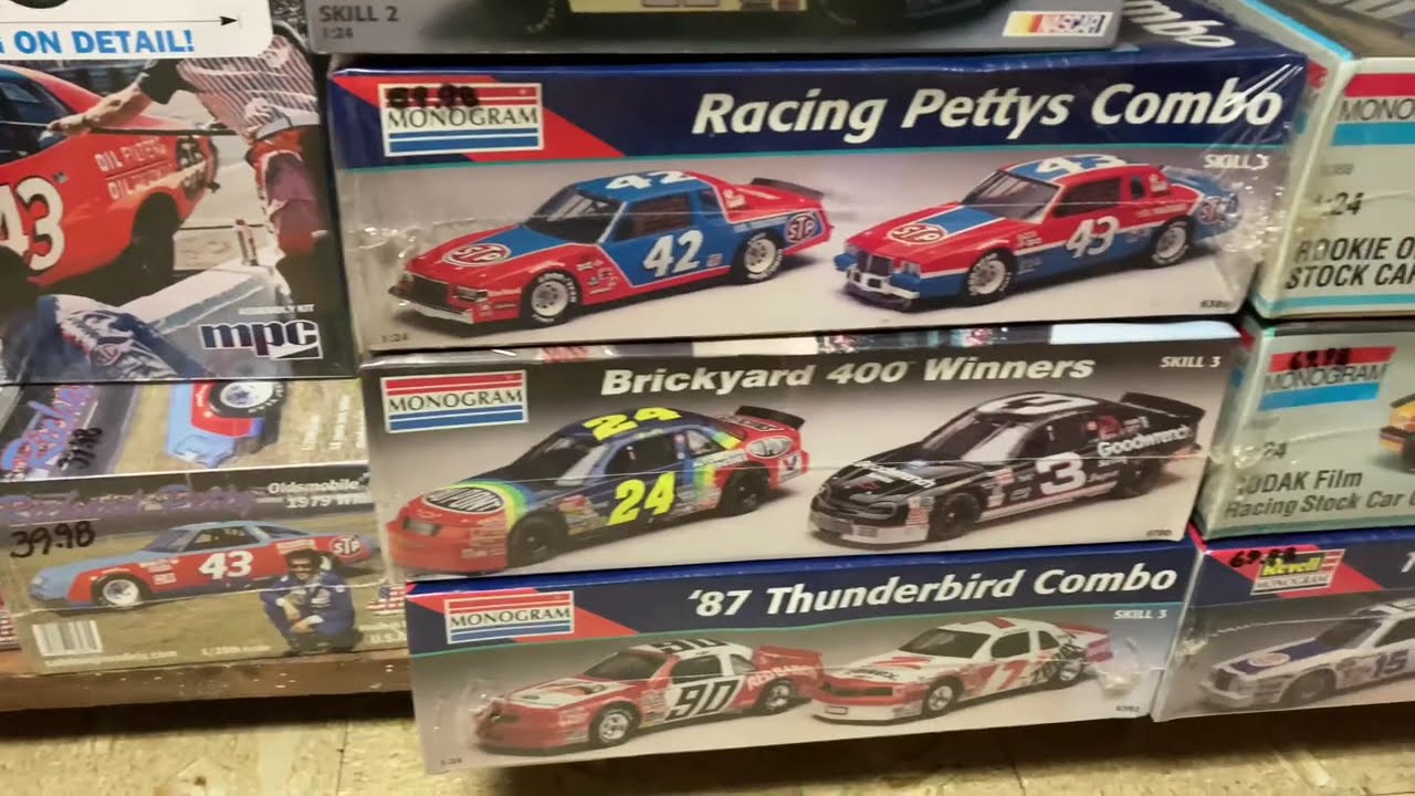 Just a little window shopping. #scalemodel