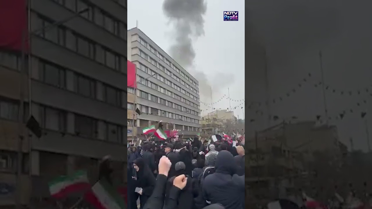 US-Israeli Strikes Hit Tehran As Iranians March For International Quds Day #shorts #viral