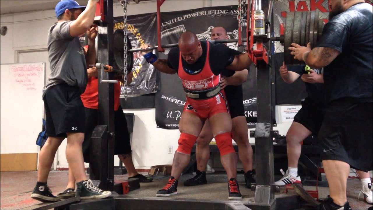 Eric Lilliebridge 447kgs/985lbs Raw Squat w/ Wraps @ 290lbs PR
