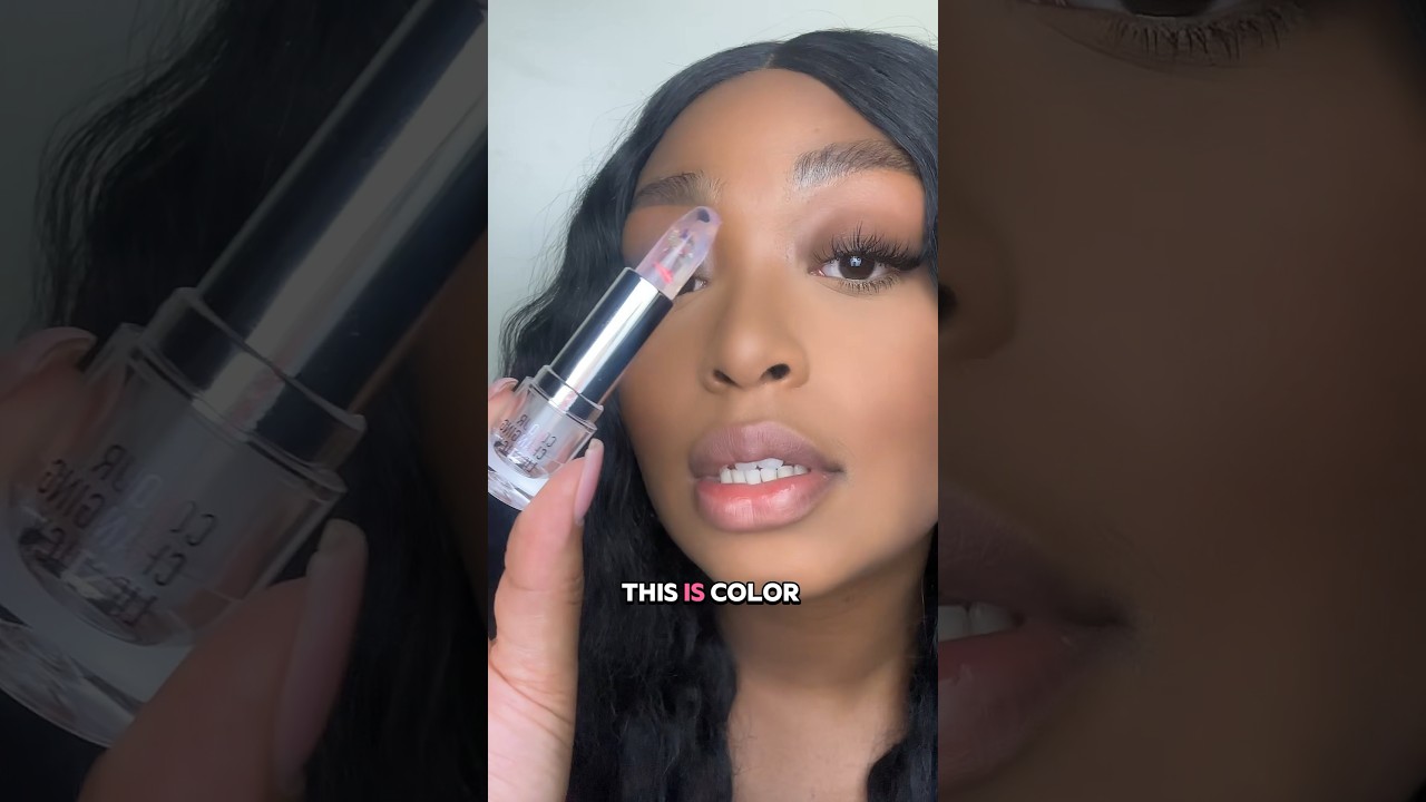 COLOR CHANGING LIPSTICK ?! 😱 #shorts #beauty