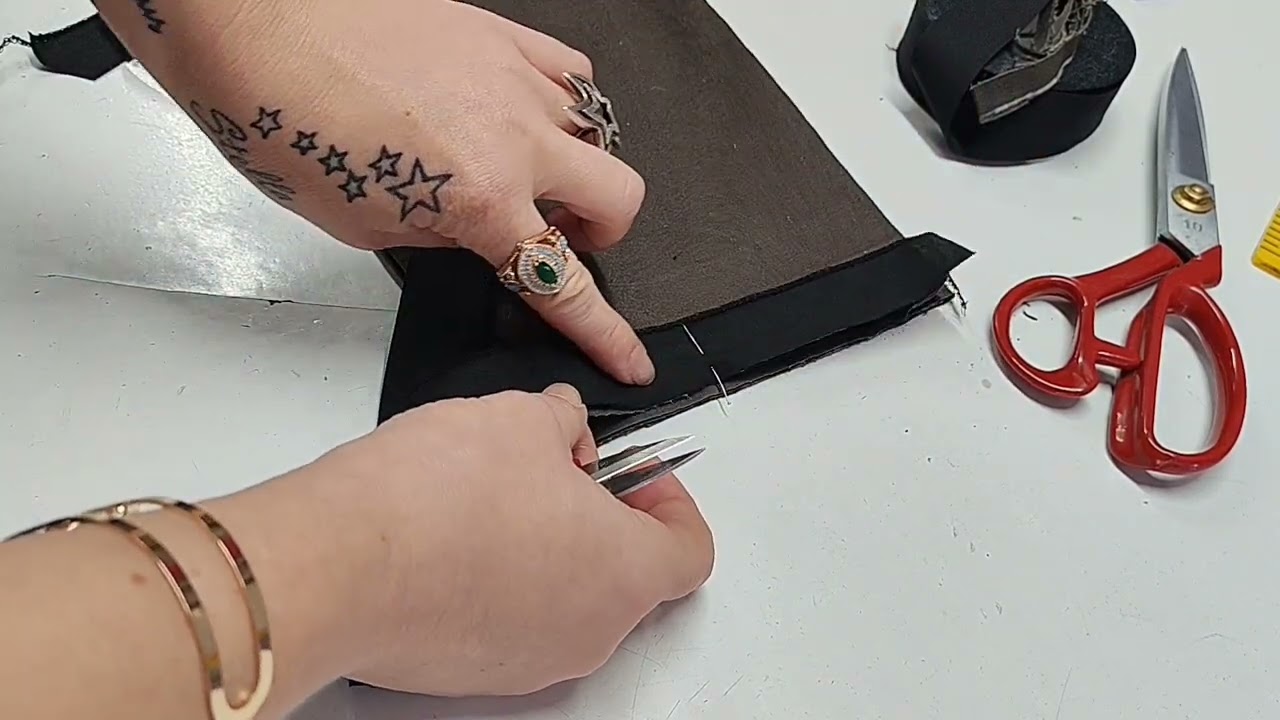 Как удлинить брюки лентой аккуратно и незаметно | Переделка низа